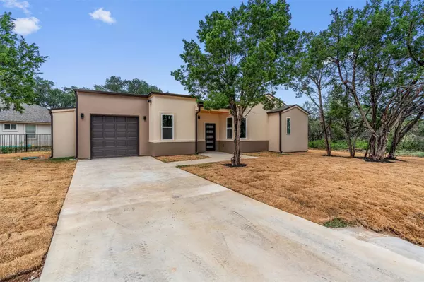 22010 Redbird DR, Lago Vista, TX 78645