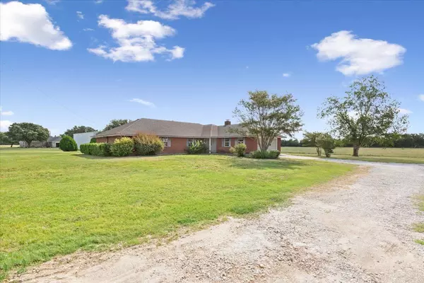 Temple, TX 76502,2465 Old Waco RD
