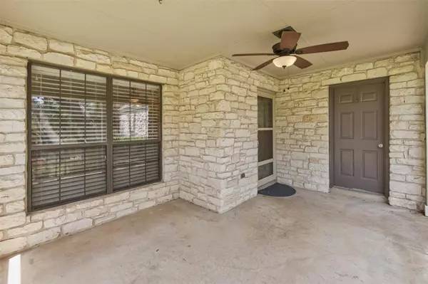 Lakeway, TX 78734,353 B Fantail LOOP #B