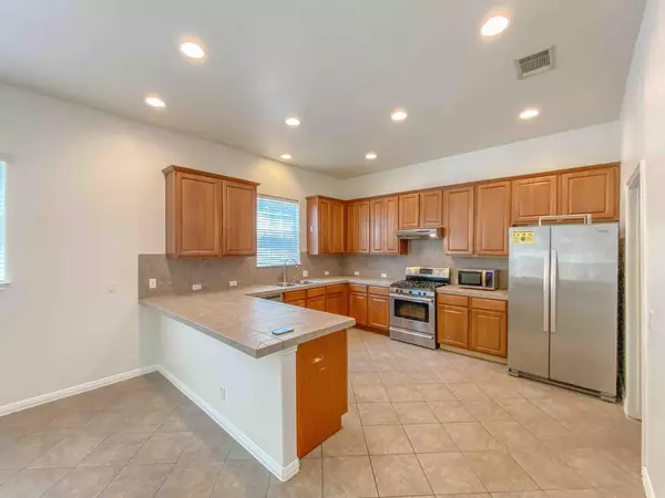 Austin, TX 78705,609 W 37th ST