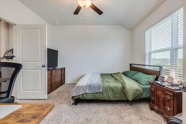 Del Valle, TX 78617,15212 Spruce Frost LN #B