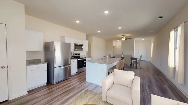 Maxwell, TX 78656,408 Cliff DR