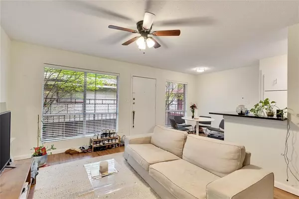 Austin, TX 78705,2207 Leon ST #205