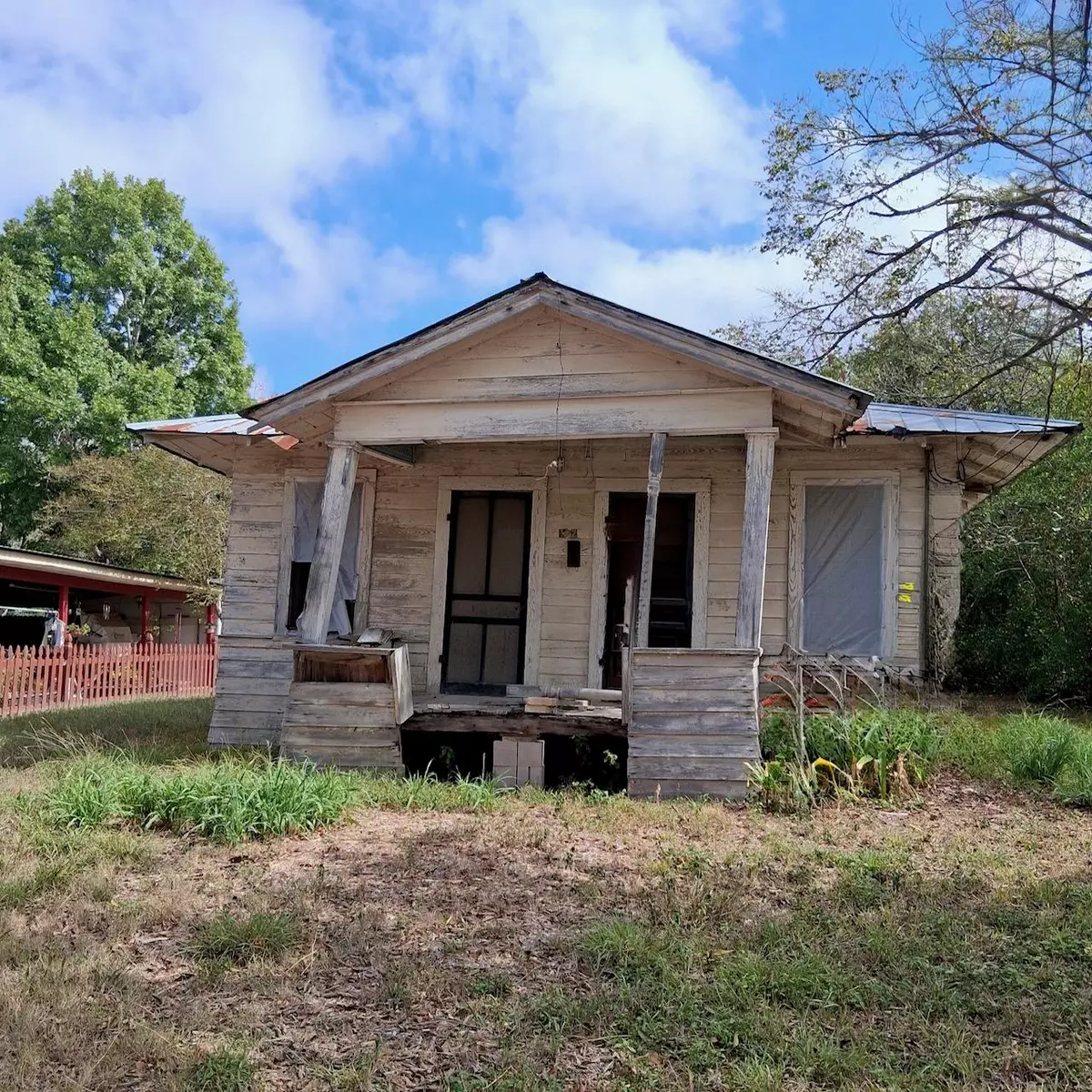 Gonzales, TX 78629,1420 N Hamilton ST