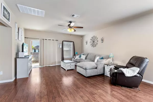 Round Rock, TX 78665,1301 Red Stag PL