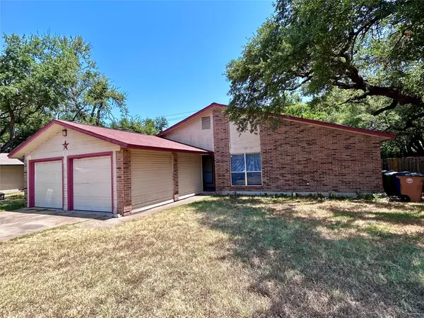 8802 Pineridge DR #B, Austin, TX 78729