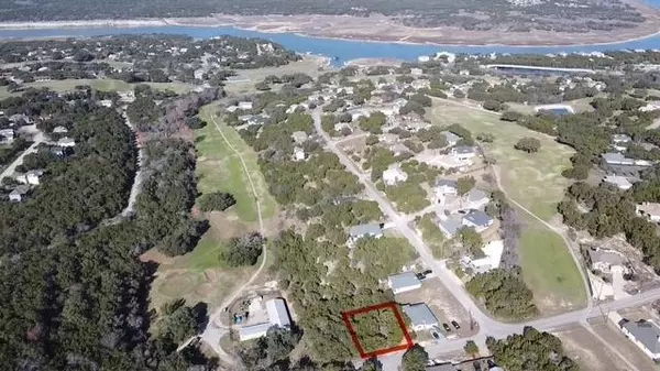 4602 Thunderbird DR, Lago Vista, TX 78645