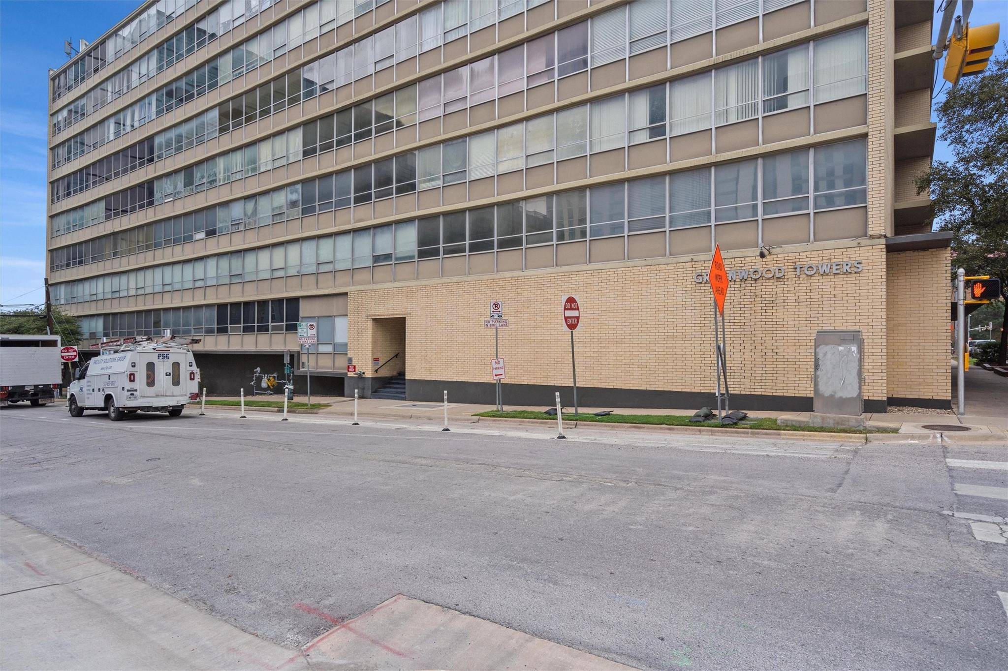 Austin, TX 78701,1800 Lavaca ST #307