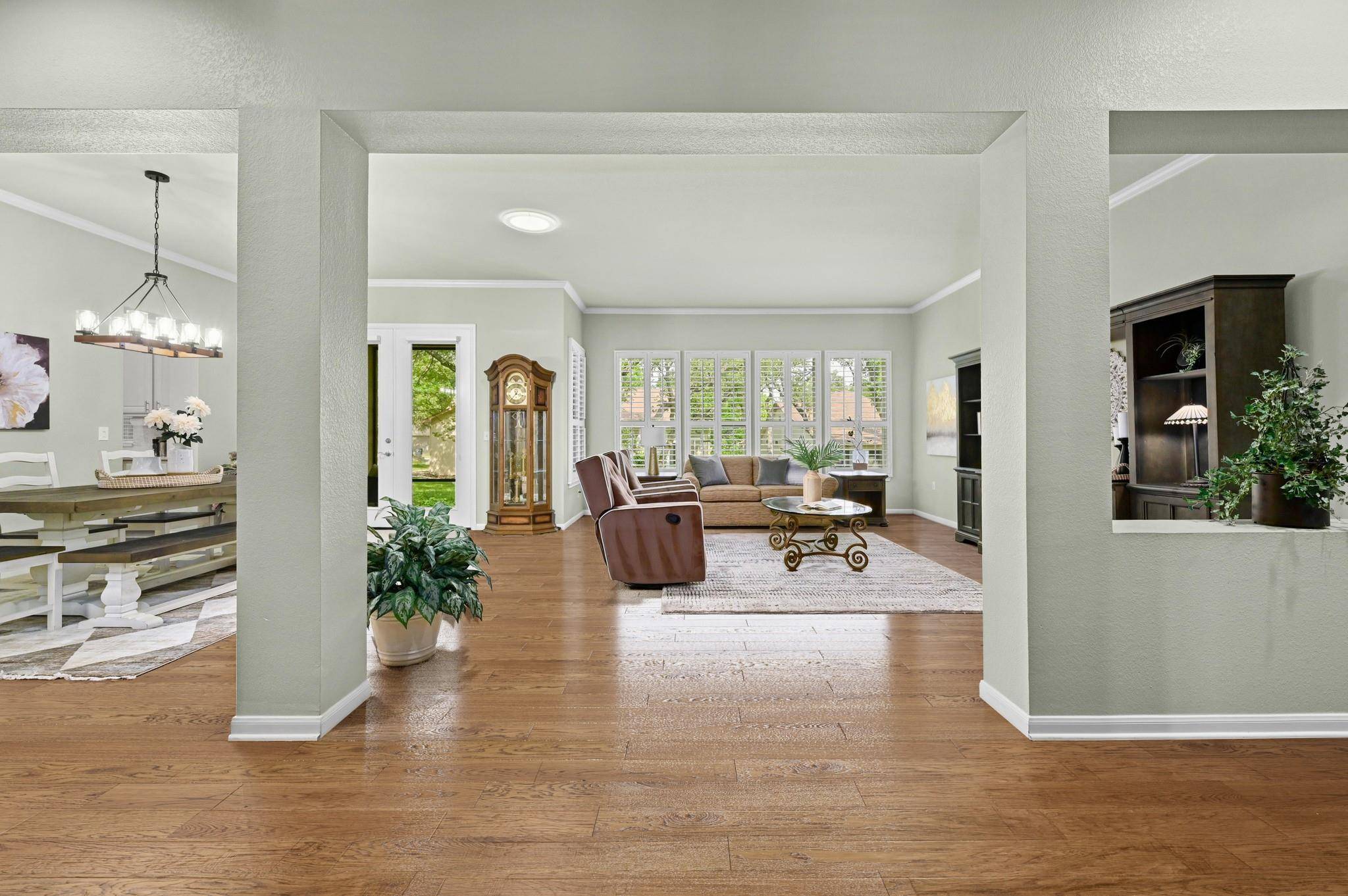 house_img