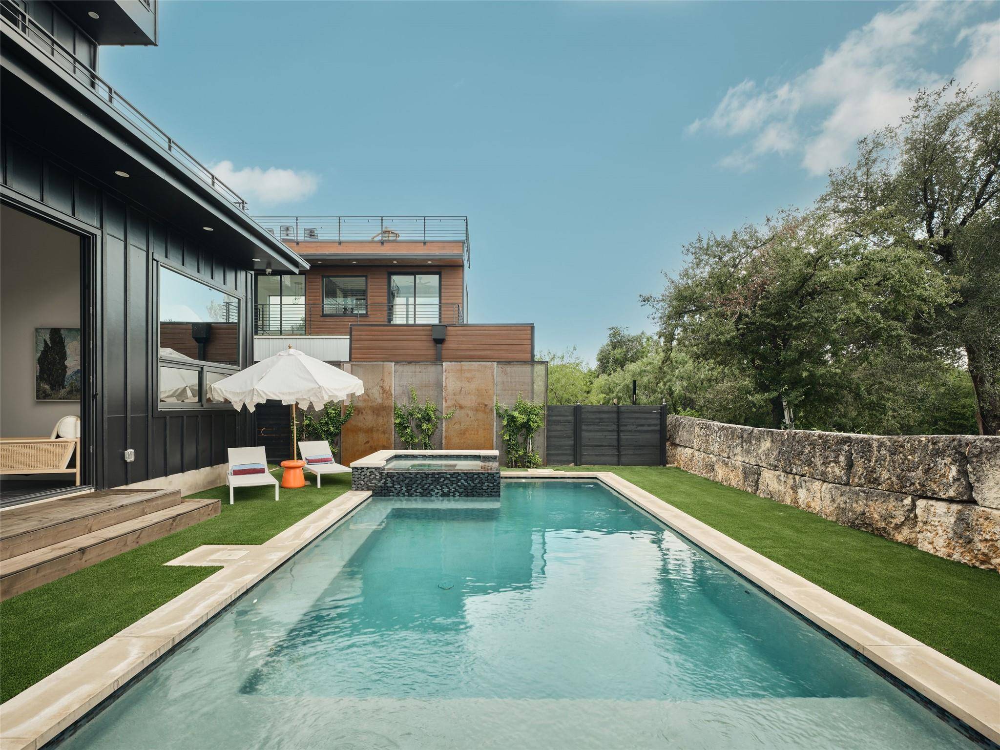 Austin, TX 78741,412 Kemp ST