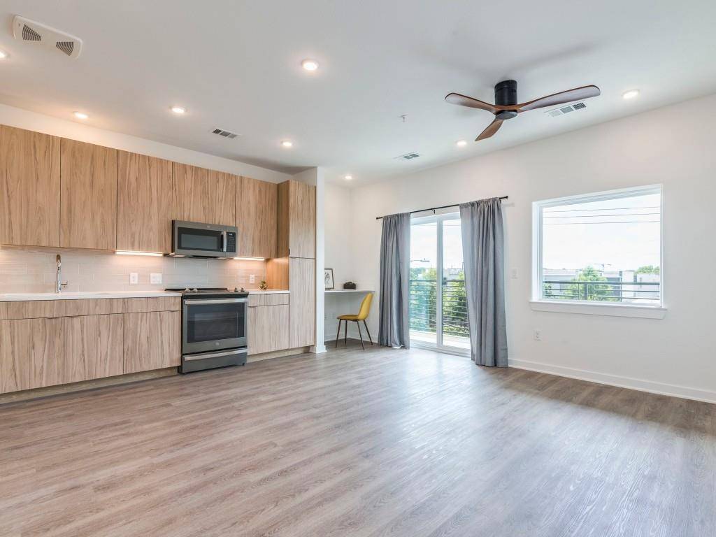 Austin, TX 78745,4802 S Congress Ave #310