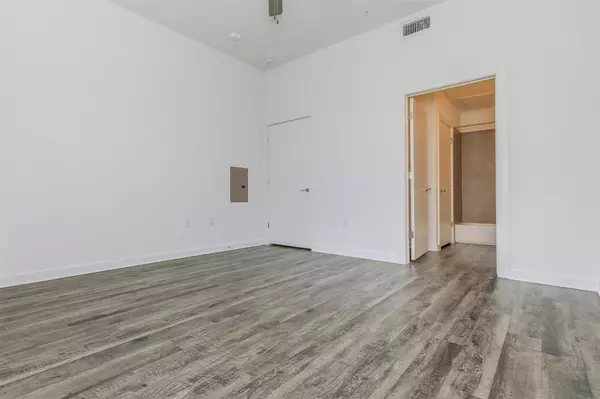 Leander, TX 78641,680 Naumann DR #APT