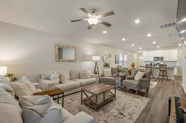524 View DR, Georgetown, TX 78628