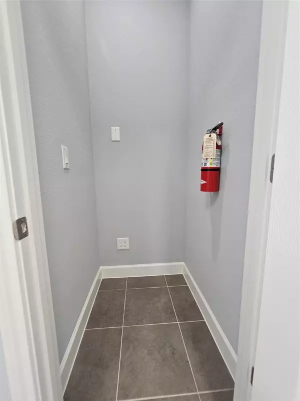 Pflugerville, TX 78660,1009 W Pecan ST #103