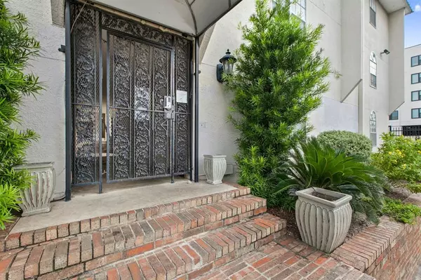 Austin, TX 78705,910 Duncan LN #13