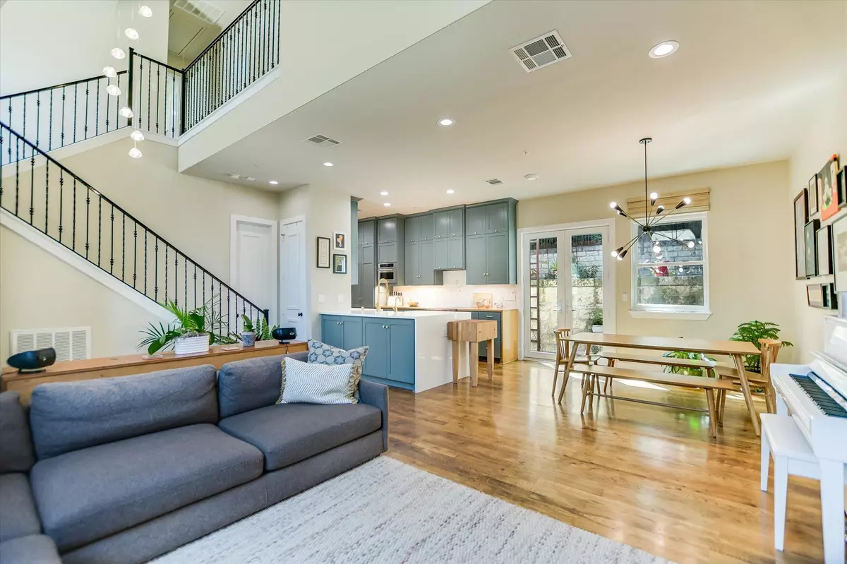 Austin, TX 78704,1529 Barton Springs Road RD #24