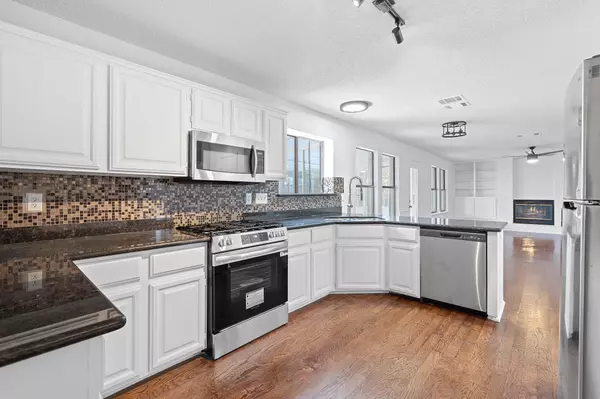 Pflugerville, TX 78660,1106 Split Oak CV