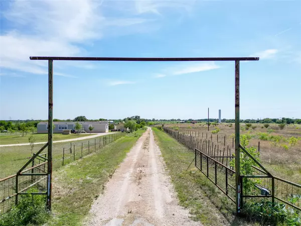 Maxwell, TX 78656,2143 Fm 1966