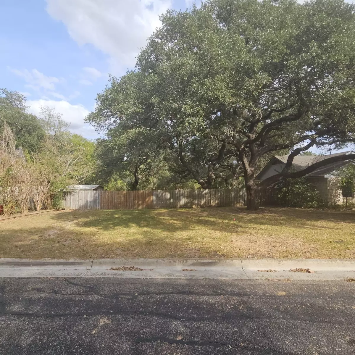 Lockhart, TX 78644,1609 Century Oaks DR