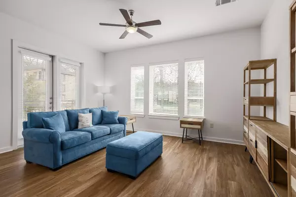 Austin, TX 78704,1900 Barton Springs RD #1045