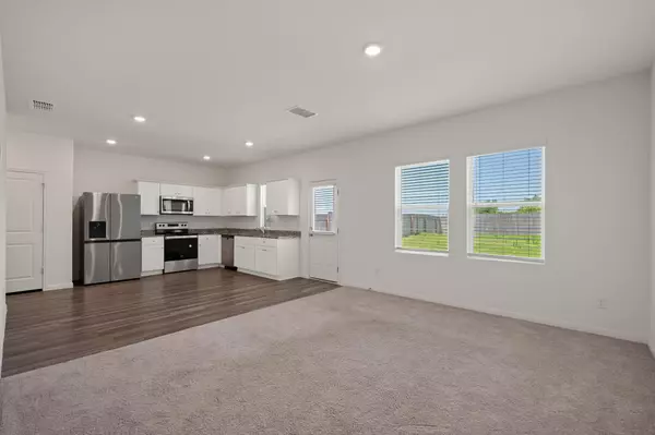 Hutto, TX 78634,701 Redfish LN