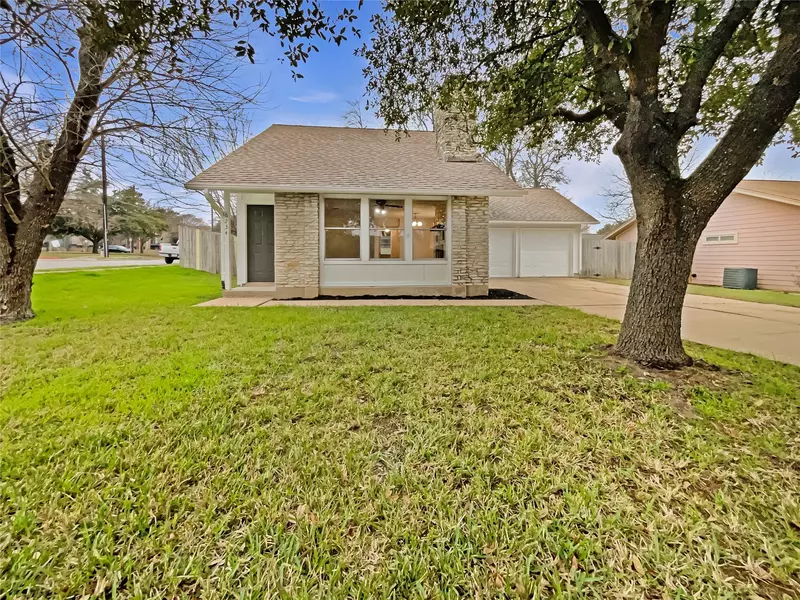6234 Hillston DR, Austin, TX 78745