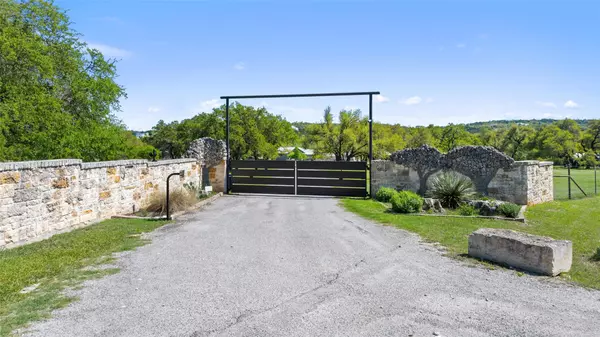 Austin, TX 78738,4813 Twin Acres DR