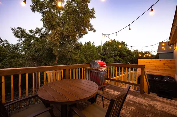Canyon Lake, TX 78133,5445 Chimney Rock