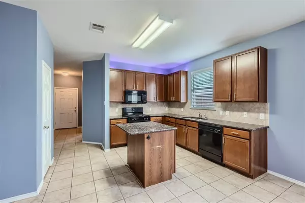 Buda, TX 78610,158 Willow Leaf LN