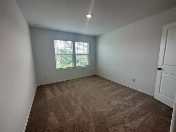 San Marcos, TX 78666,121 Seminole DR