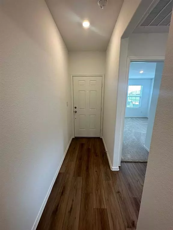 San Marcos, TX 78666,121 Seminole DR