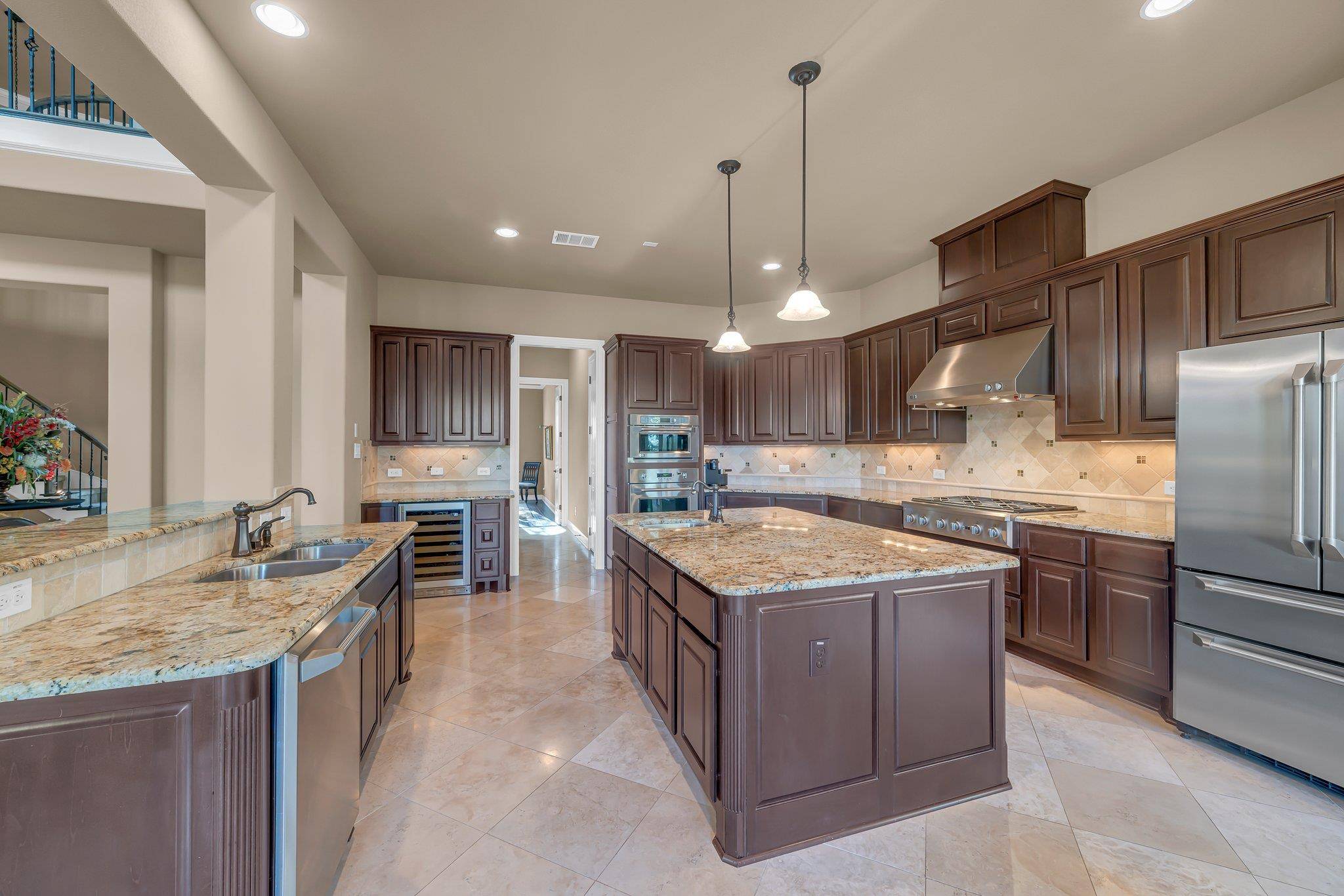 Austin, TX 78732,2116 University Club DR
