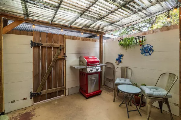 Austin, TX 78731,7406 Shadow Hill DR #108