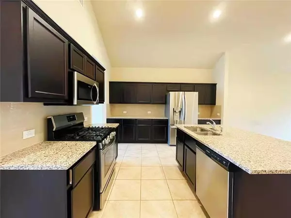 Austin, TX 78744,7016 Branrust DR