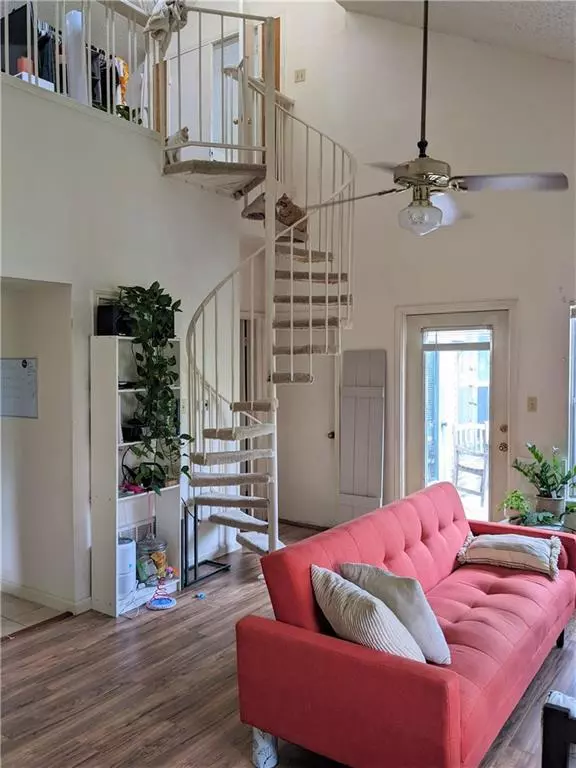 3115 Tom Green ST #402, Austin, TX 78705