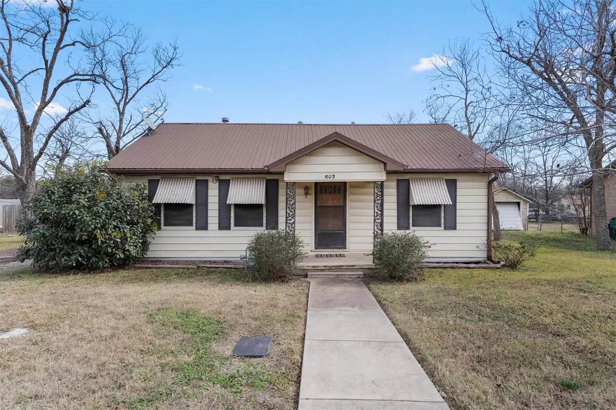 Taylor, TX 76574,602 Sloan ST