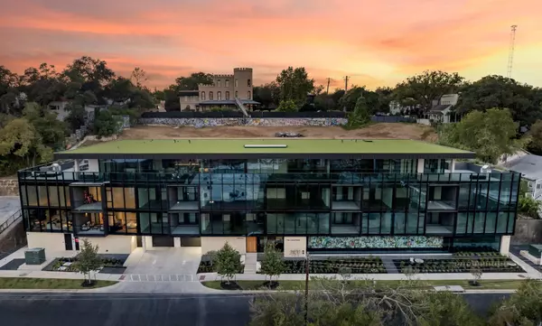 Austin, TX 78703,1006 Baylor ST #202