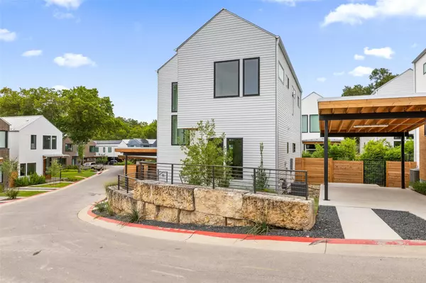 Austin, TX 78704,900 S 2nd ST #21