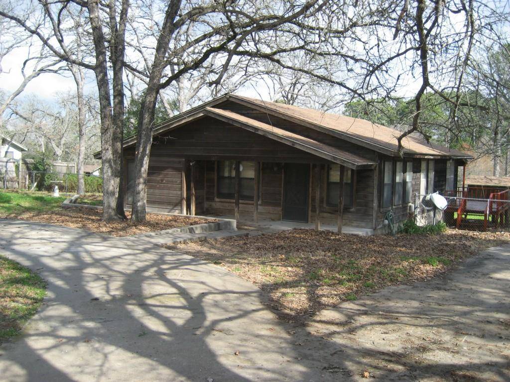 Bastrop, TX 78602,169 Pine Song