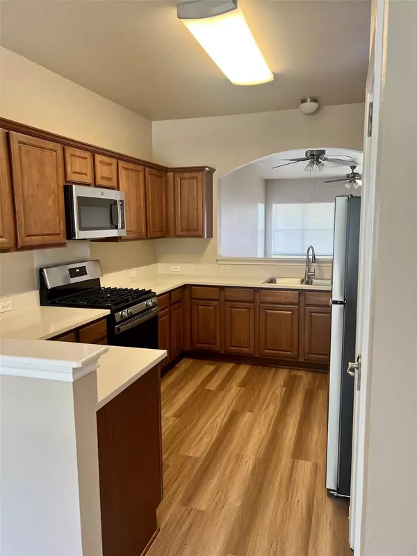 Kyle, TX 78640,141 Poplarwood DR