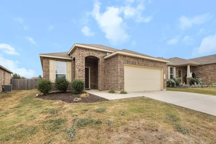 508 Martha DR, Buda, TX 78610