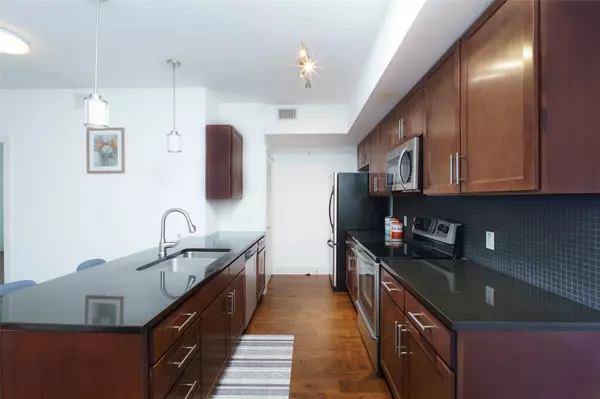 Austin, TX 78705,3016 Guadalupe ST #202
