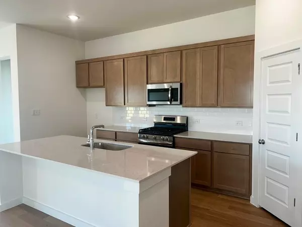 Hutto, TX 78634,102 Mandeville DR