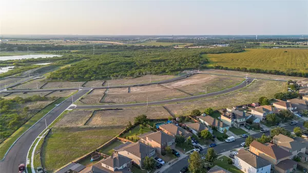 Del Valle, TX 78617,5025 Hazelnut PARK