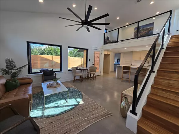 Austin, TX 78756,5305 Grover Ave #2