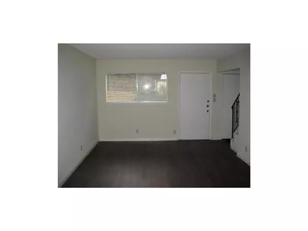 Austin, TX 78731,5001 Bull Creek RD #103