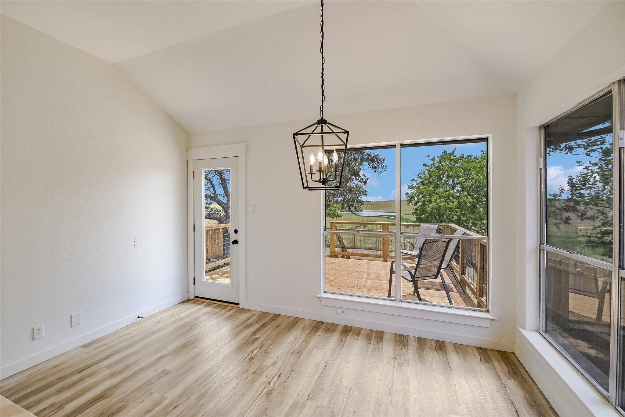 San Marcos, TX 78666,1157 Lago Vista ST
