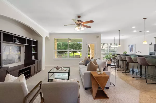 Georgetown, TX 78633,900 Heritage Oaks BND