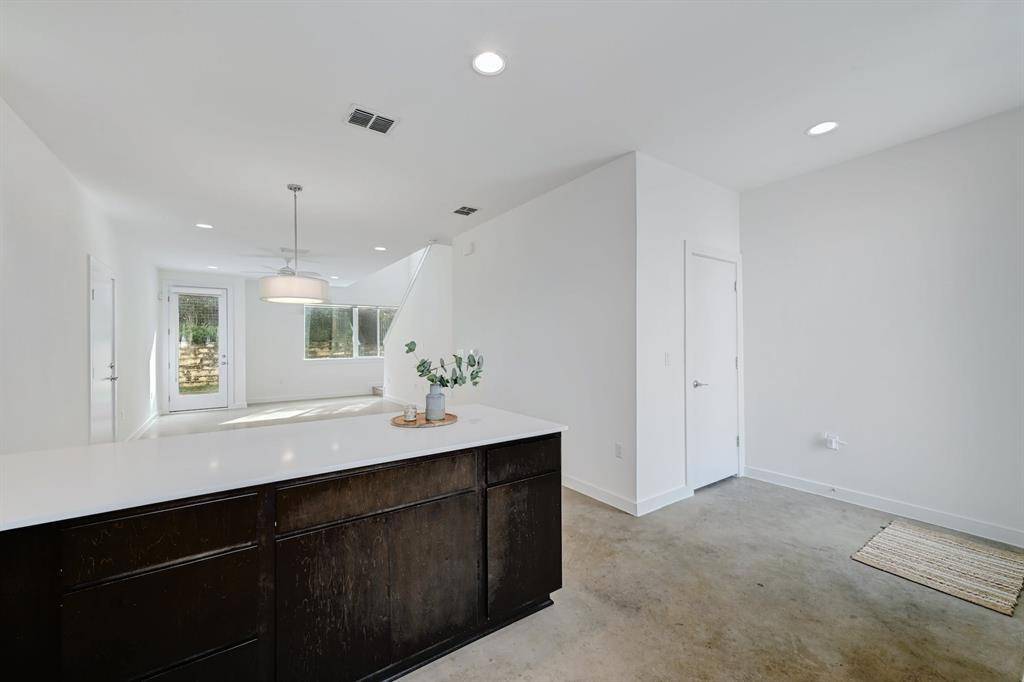 Austin, TX 78745,705 N Bluff DR #11