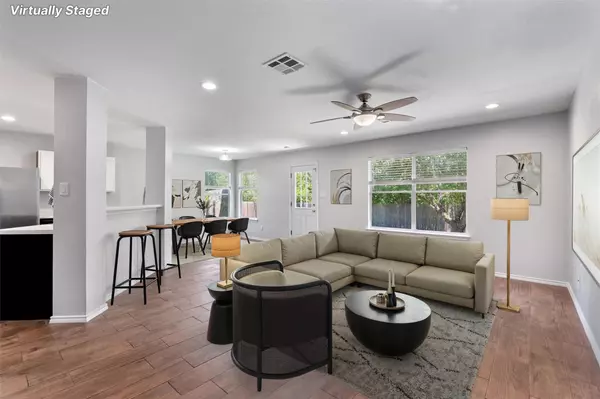 Elgin, TX 78621,620 Lavaca LOOP